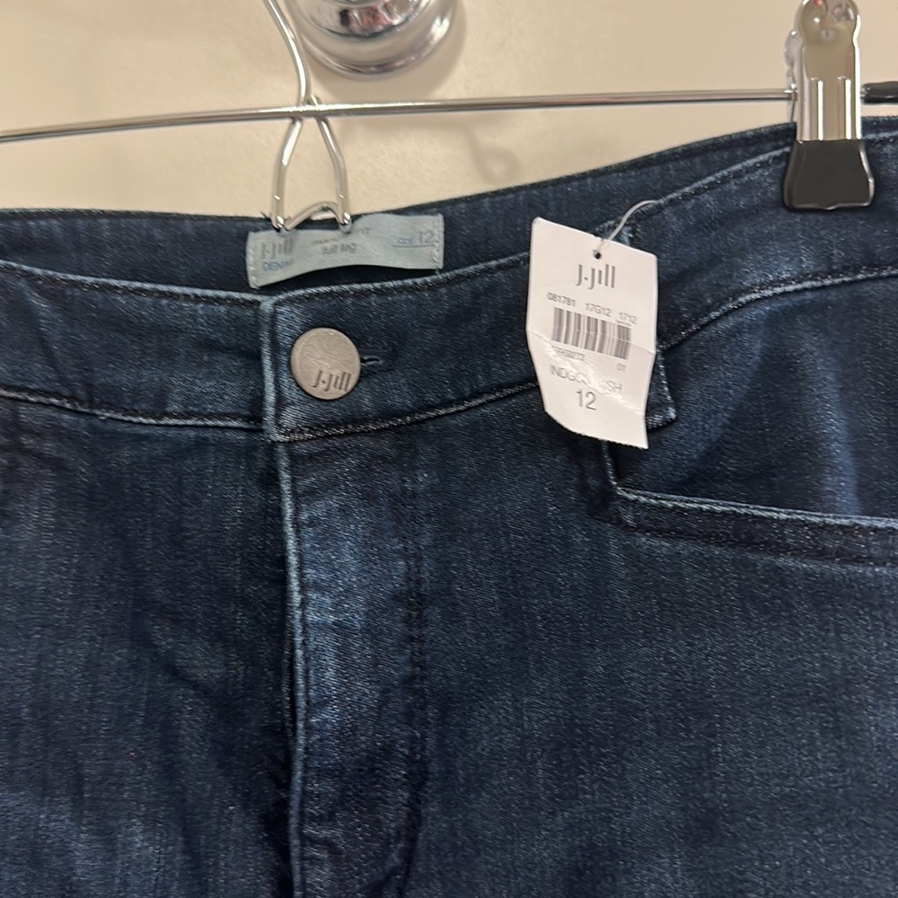 J. Jill Indigo Night Wash Dark Blue Jeans Full Leg Smooth Fit Sz 12 - Picture 2 of 6